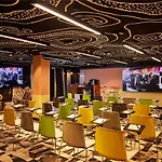 فندق Mama Shelter