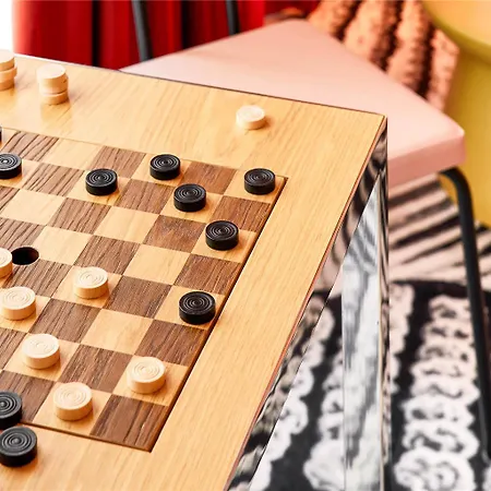 Mama Shelter Hotel *