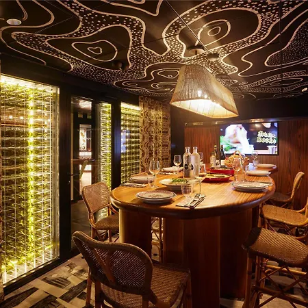 Mama Shelter Hotel
