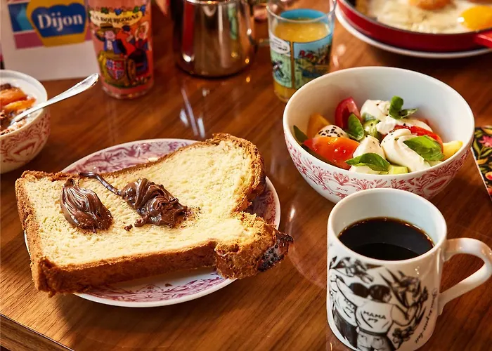 Отель Mama Shelter *