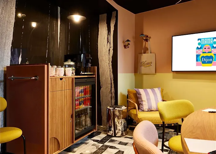 Отель Mama Shelter Дижон