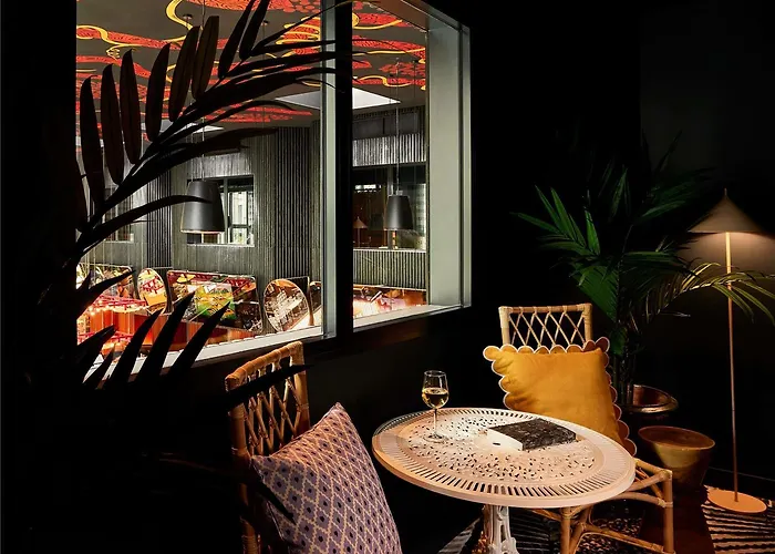 Отель Mama Shelter Дижон