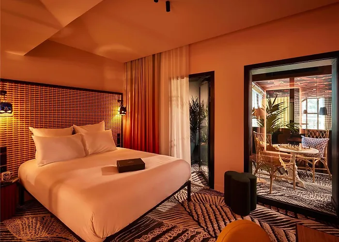 Mama Shelter * Дижон