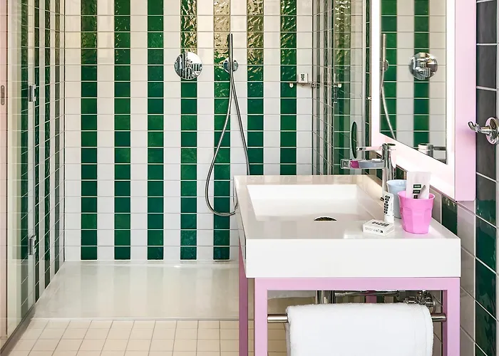 Mama Shelter * Дижон