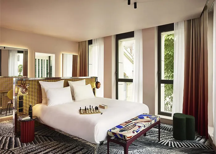 Mama Shelter Отель